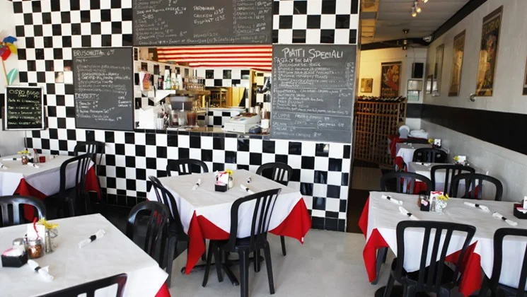 Giuseppe's On 28th diningroom